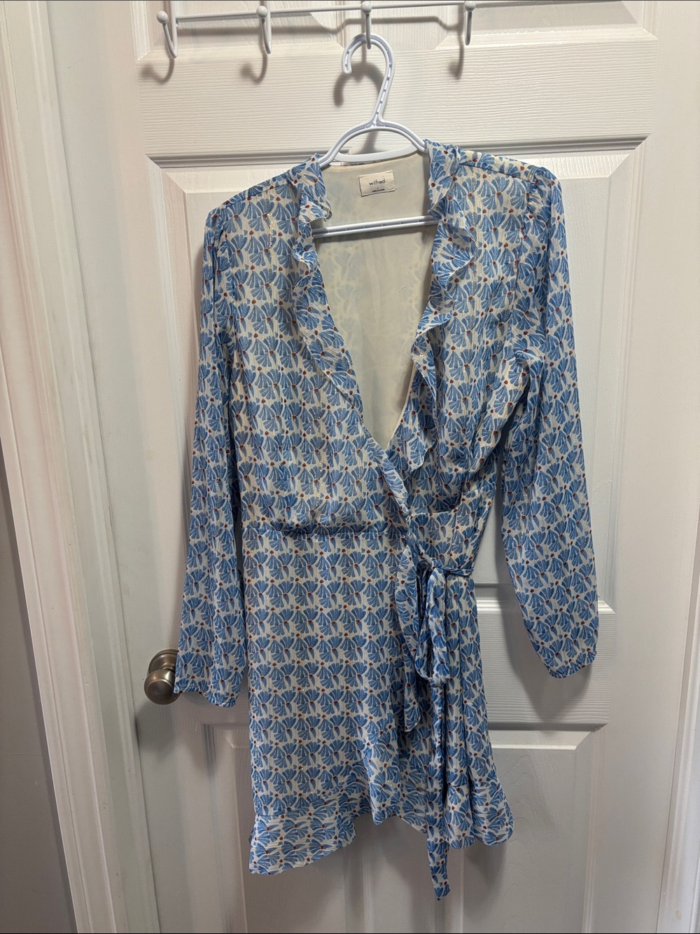 Aritzia Wilfred Louise Wrap Dress
